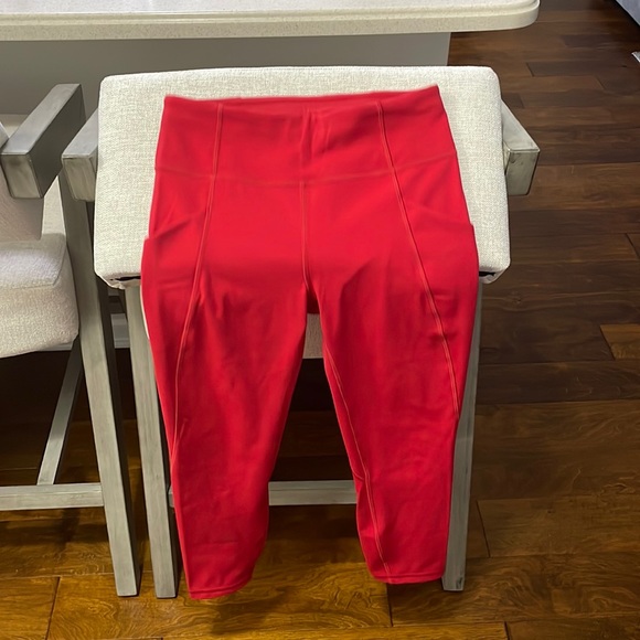 Lululemon Time To Sweat Crop 23” - Picture 5 of 11